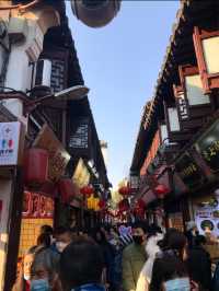 A Day Trip to Qibao Ancient Town in Shanghai 🇨🇳