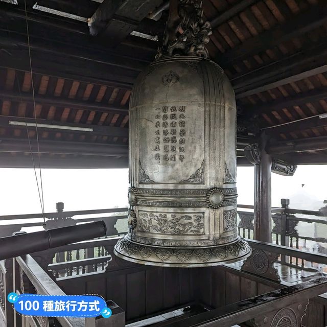越南峴港-巨大的佛手金橋！巴拿山太陽世界主題樂園
