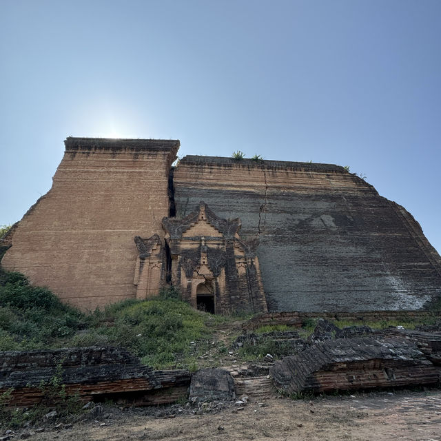 Mesmerizing Mingun Pahtodawgyi temple