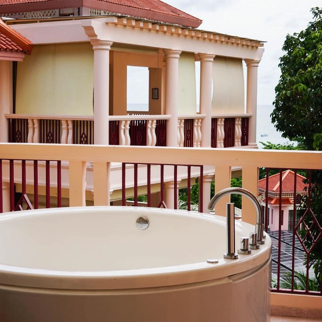  Centara Grand Beach Resort Phuket 