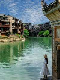 Phoenix Ancient Town Is Beautiful 