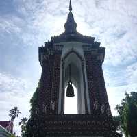 วัดที่มีเพดานและฐานชุกชีสวยที่สุดในประเทศไทย🇹🇭