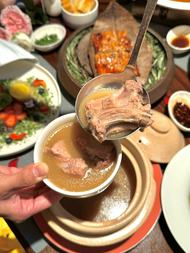 超靚超有儀式感餐廳呢☺️