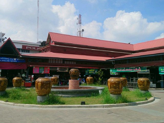 นั่งรถไฟเที่ยวราชบุรี..ไปเช้าเย็นกลับ