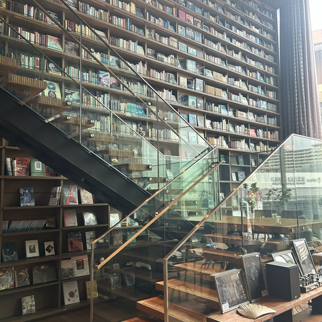 【大阪/枚方】SNSで話題📚