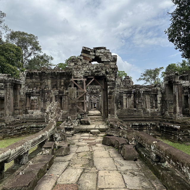 【カンボジア/シェムリアップ】静かな佇まいが魅力のシェムリアップのバンテアイ・クデイ寺院