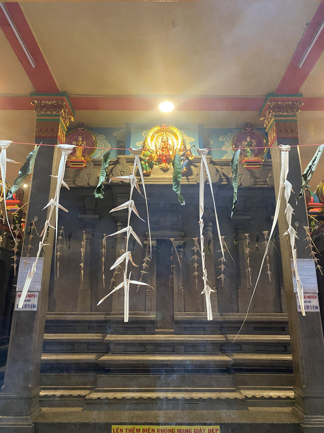 【ホーチミン観光】神秘的なヒンドゥー教寺院「マリアマン寺院」🕌