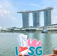 Perfect Singapore: A City of Stunning Contrasts 🌇🌿