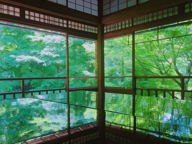 【京都】大自然を感じるパワースポット！瑠璃光院