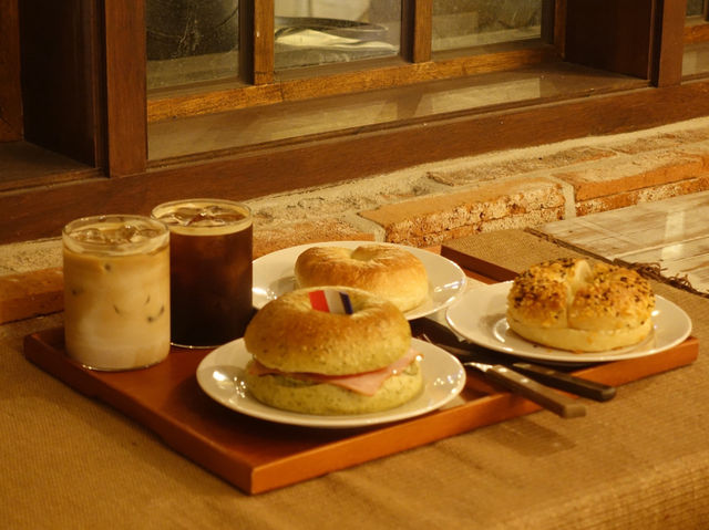 ☕️🧡홍대 상수 카페 수상한베이글 베이커리 