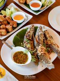 ร้านอาหารและคาเฟ่บรรยากาศร่มรื่นธีมไม้ไผ่