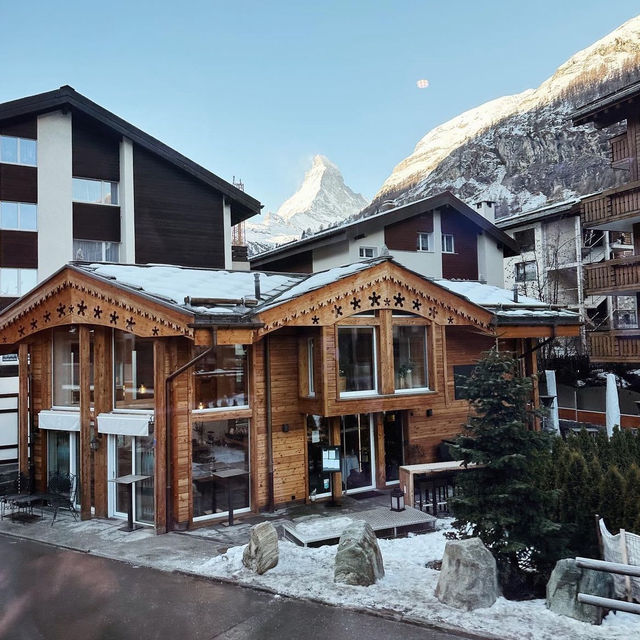 Zermatt Matterhorn สัมผัสยอดเขาแห่งสวิตเซอร์แลนด์