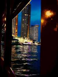 ลอยกระทงแบบหรูในโรงแรมลักชูว์ -เน้นชมพลุ