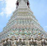 วัดอรุณความงามเหนือกาลเวลาที่ต้องไปสัมผัสด้วยตนเอง