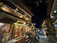 Shangri-La’s Dukezong Ancient Town: A Resilient Moonlight City