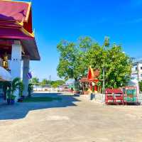 สักการะท้าวเวสสุวรรณ วัดบุญศรีมุนีกรณ์
