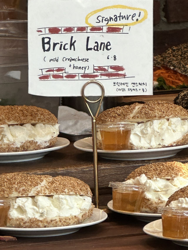 유럽 감성 핫플 베이글 성지 런베뮤 🥯