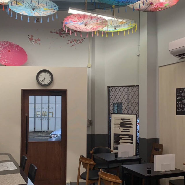 【日本・大阪🇯🇵】店内が可愛い中華料理屋