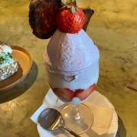 季節限定！八女産あまおうのブレッドパフェ🍓