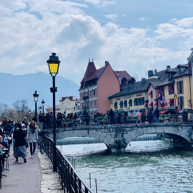 Pont Perrière: A Historic Gem in Annecy