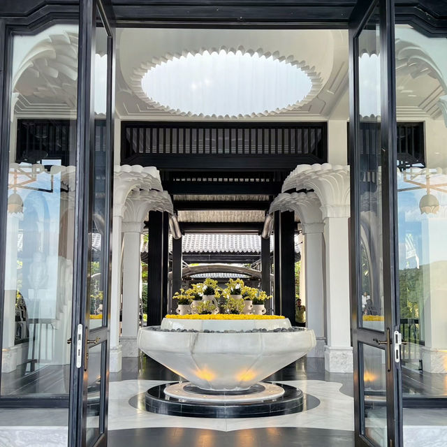 Seeking for A Dream Escape?: A Luxury Stay at InterContinental Danang Sun Peninsula Resort