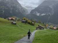 Exploring the Trails of Grindelwald: A Swiss Hiking Paradise