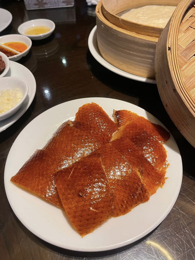 Fei Ya เป็ดปักกิ่ง📍 Renaissance Bangkok