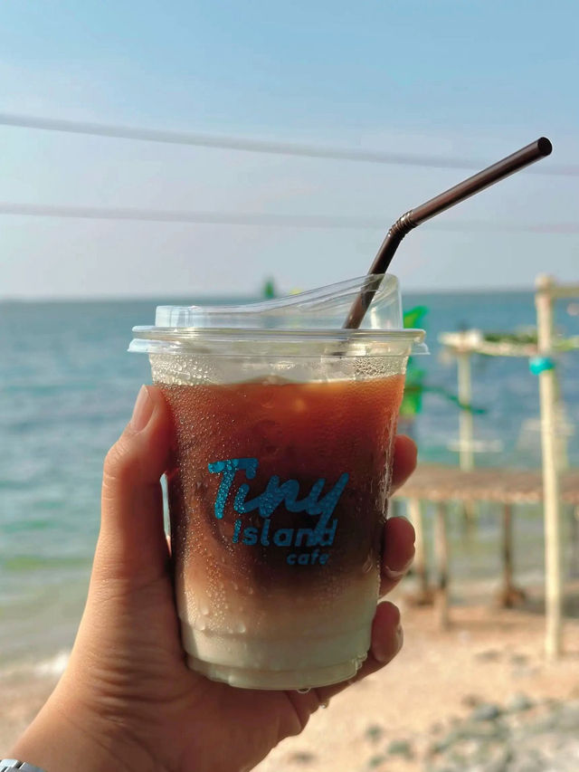 คาเฟ่ฮีลใจริมทะเล 💖☕️ ที่บางแสน