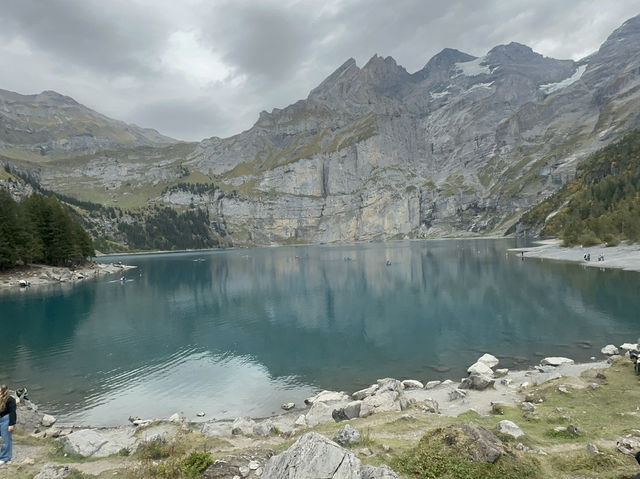 A Hiker’s Paradise: Exploring the Beauty of Oeschinensee