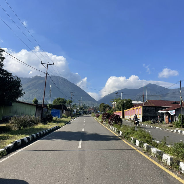 Why Driving Through Ruteng Is Worth the Extra Kilometers 🚗⛰️