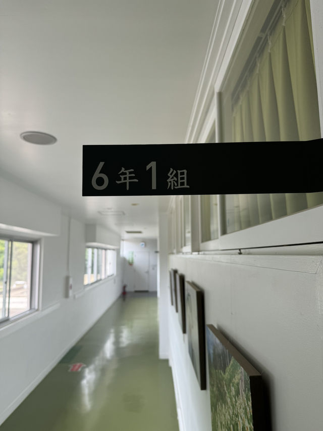 廃校に泊まれる？！超めずらしいお泊まりスポット🤩🤍