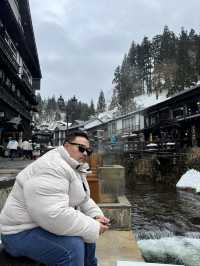 Silver mountain hot spring - Ginzan Onsen