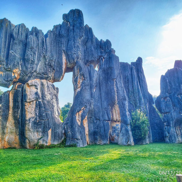 Shilin Stone Forest: Yunnan’s Breathtaking Natural Wonder