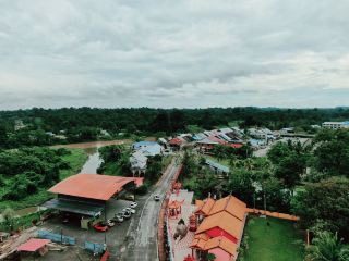 A Breathtaking View Over Siniawan 🏮
