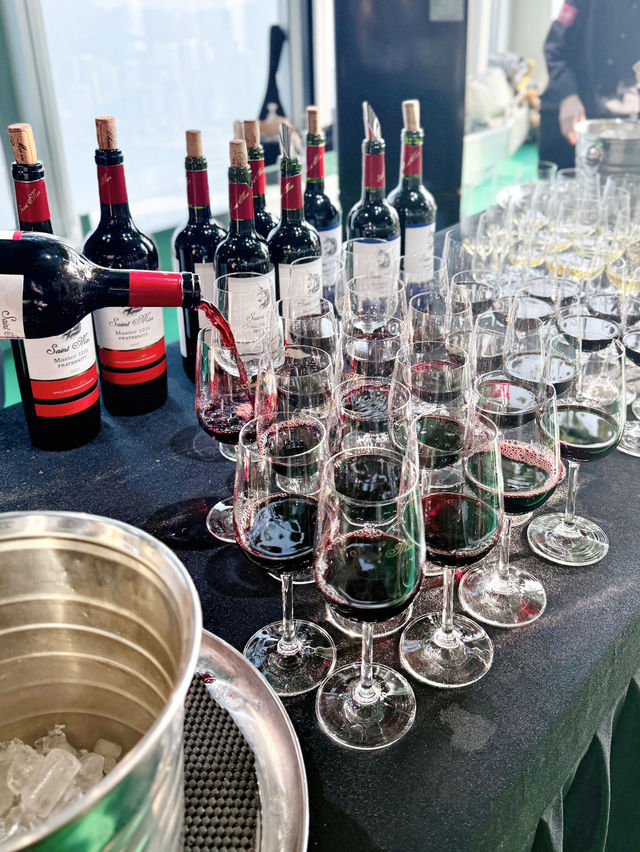 法國聖瑪仕新品發佈會🍷🎉 古天樂代言！