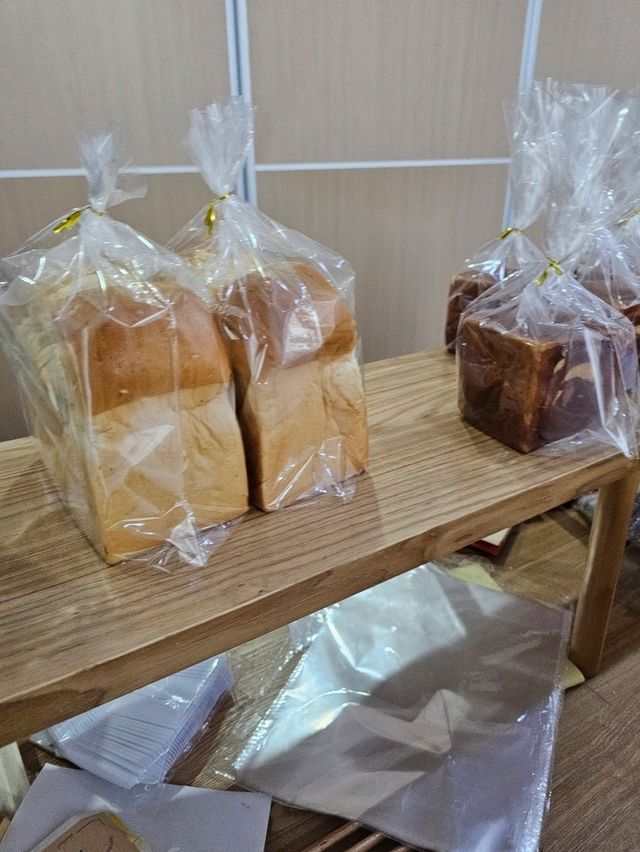 mani mani bakery | อุดมสุข
