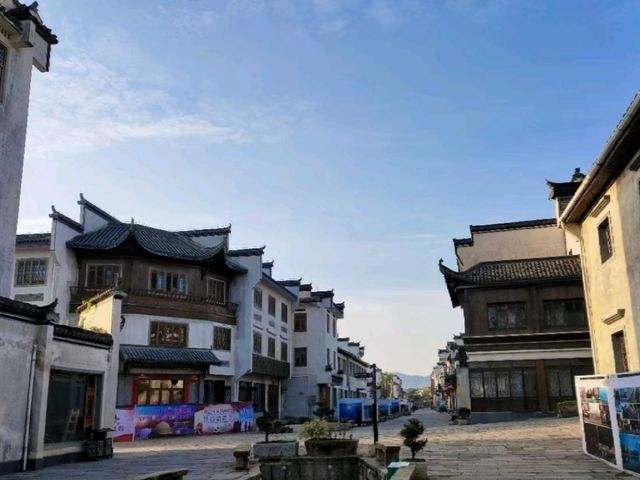 Huaichu: An Ingenious Water Conservancy Project