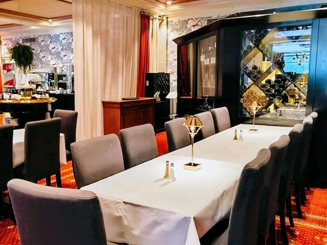 挪威峽灣旁的百年飯店 HOTEL UNION Geiranger