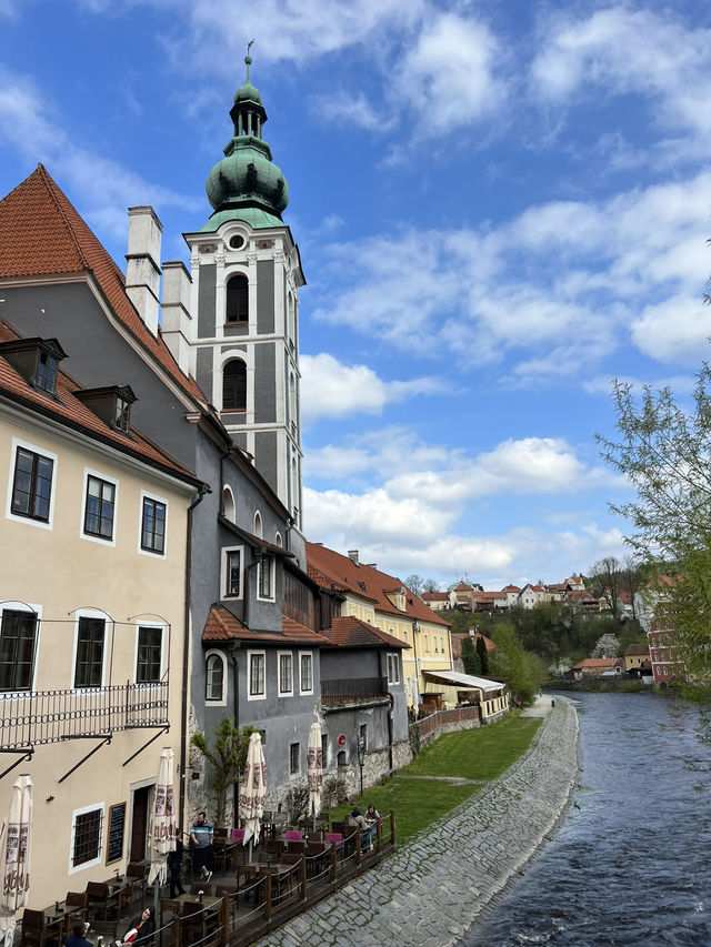 Spring: The Best Time to Visit Český Krumlov🌷