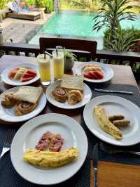 Spring in Bali: Breakfast Surrounded by Nature