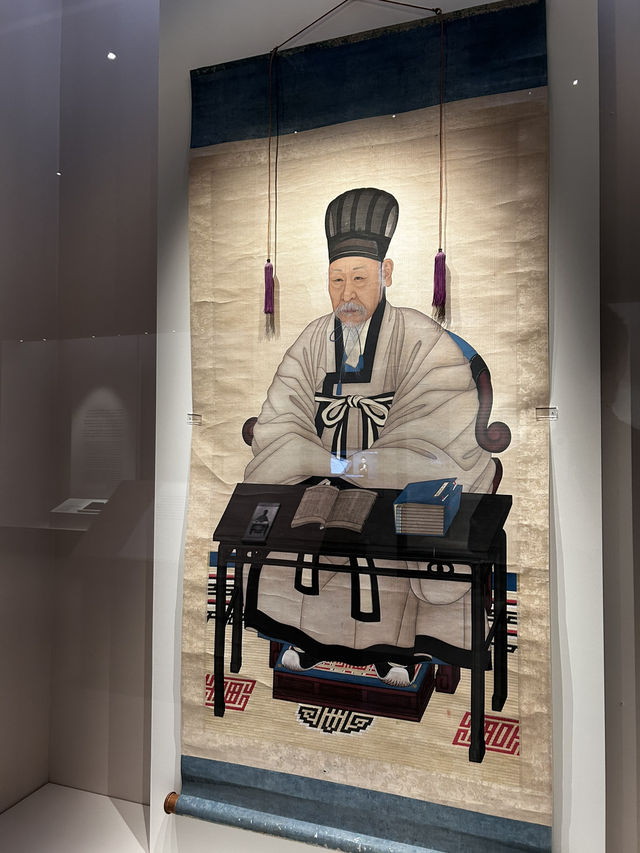 기증품 속 삶의 흔적과 역사를 따라가볼수 있는 기증전시실🇰🇷