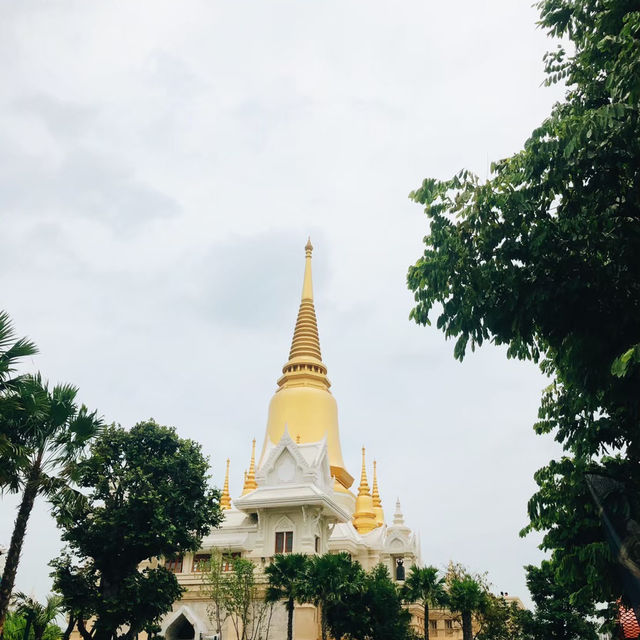 วัดตะโก หลวงพ่อรวย