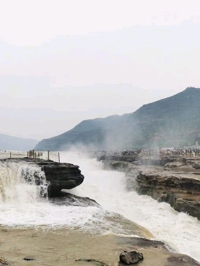 Hukou Waterfall: Witness the Mighty Power of the Yellow River