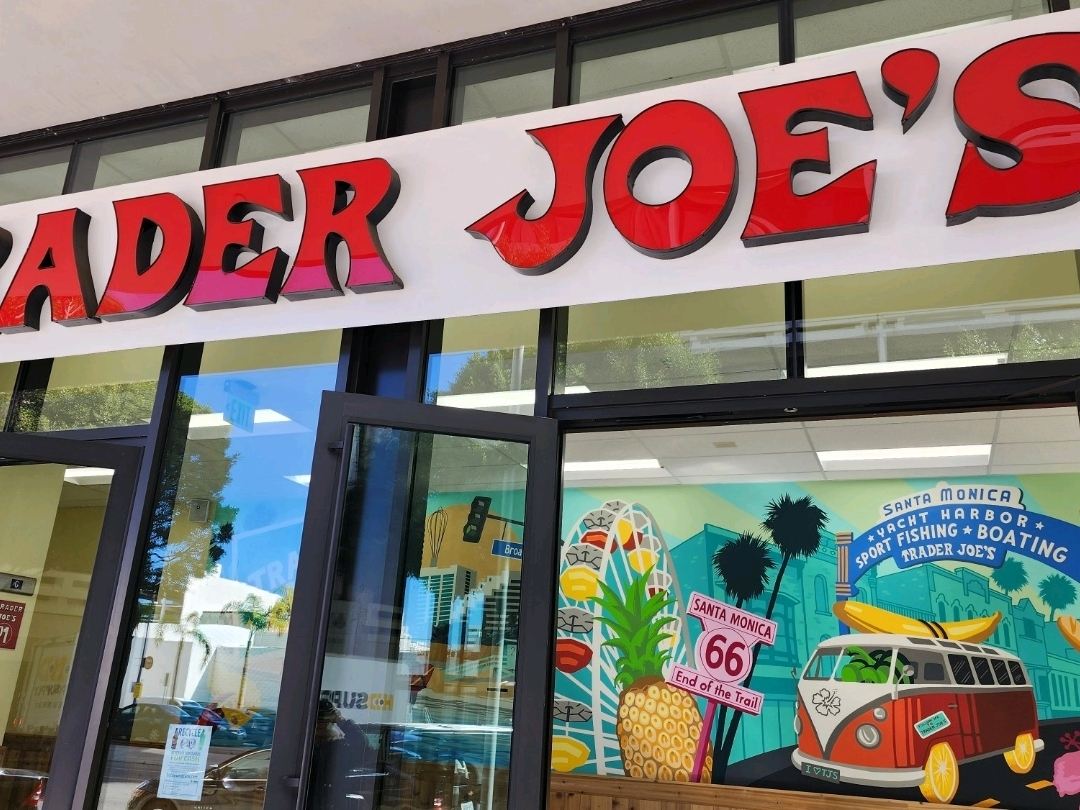 🇺🇸サンタモニカ] 海風を感じながらショッピング：Trader Joe'sで