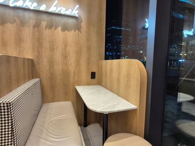 판교역 투썸☺️