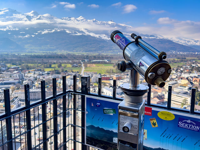 【絶景好き必見の丘上スポット】カンツィレ展望台（Känzeli Aussichtspunkt）⛰️👀