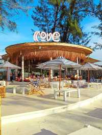 “Borneo’s Beachfront Boho Escape: Cabana Retreat Kota Belud”
