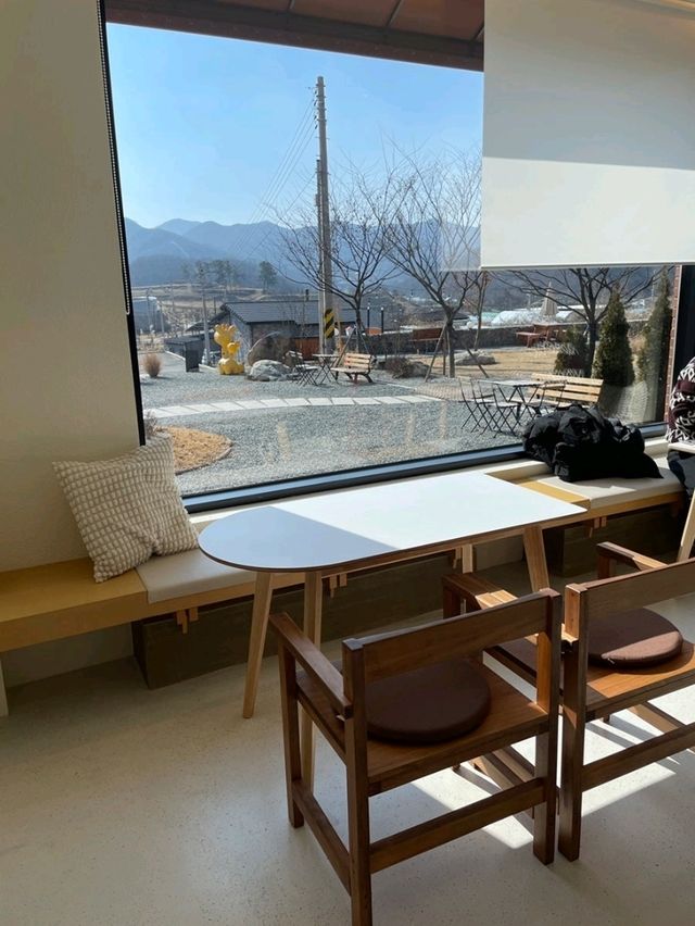 [🇰🇷ソンジュ]「マウントリ」– 大邱近郊・山のふもとの大空間カフェ