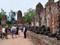 "Ayutthaya in a Day: Bike Temples, Boat Noodles & the Ultimate Sunset Selfie 🚲🌅"