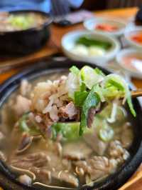 🐷 釜山極東豬肉湯飯：暖胃神湯平靚正！😍
